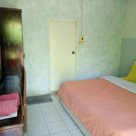 Mk Hotel Ban Nong Bua  外观 照片
