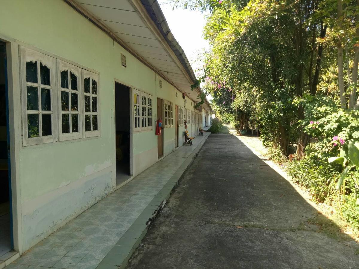 Mk Hotel Ban Nong Bua  外观 照片