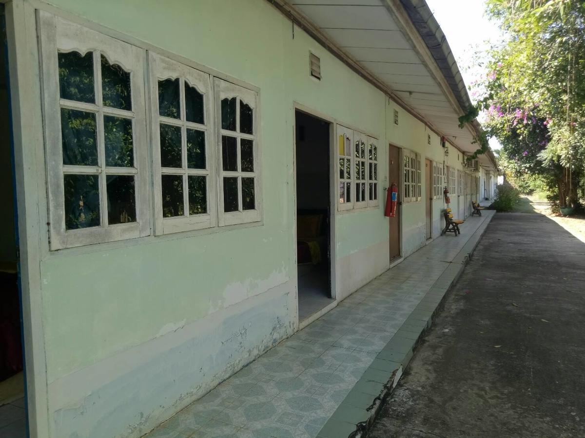 Mk Hotel Ban Nong Bua  外观 照片