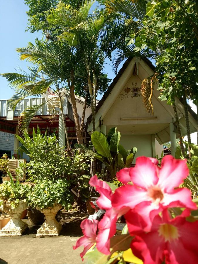 Mk Hotel Ban Nong Bua  外观 照片