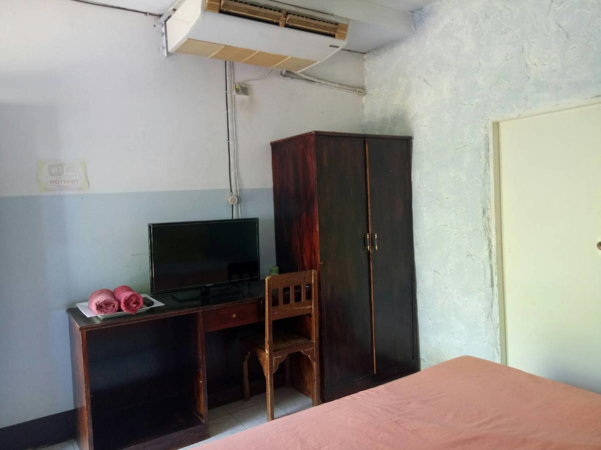 Mk Hotel Ban Nong Bua  外观 照片